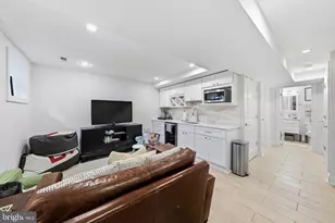 1812 Bay St SE, Washington, DC 20003 - Photo 35