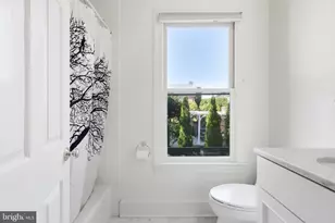 1617 31st St NW, Washington, DC 20007 - Photo 19