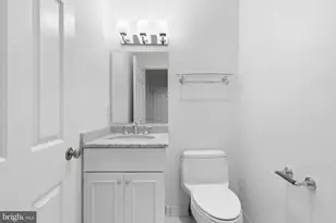 1617 31st St NW, Washington, DC 20007 - Photo 33