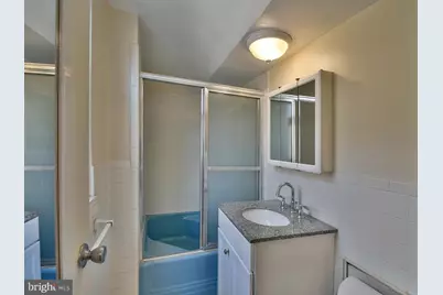 2401 H Street NW #810, Washington, DC 20037 - Photo 27