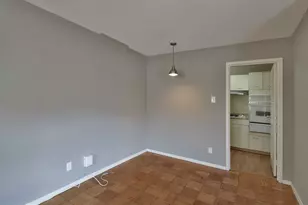 2401 H St NW, Washington, DC 20037 - Photo 11