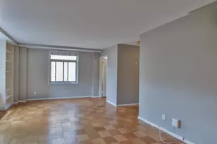 2401 H St NW, Washington, DC 20037 - Photo 17