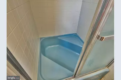 2401 H Street NW #810, Washington, DC 20037 - Photo 29