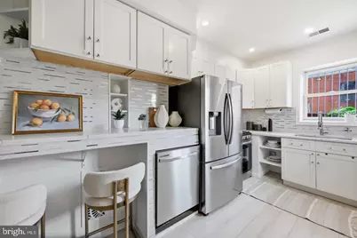 705 18th Street NE, Washington, DC 20002 - Photo 11
