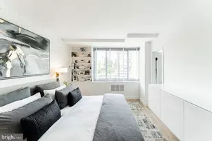 4200 NW Cathedral Ave NW, Washington, DC 20016 - Photo 33