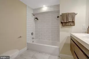 919 O St NW, Washington, DC 20001 - Photo 41