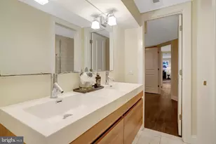 919 O St NW, Washington, DC 20001 - Photo 27