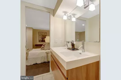 919 O Street NW #1, Washington, DC 20001 - Photo 29