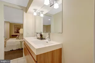 919 O St NW, Washington, DC 20001 - Photo 29