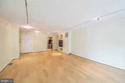 1520 16th Street NW #101, Washington, DC 20036 - Photo 5
