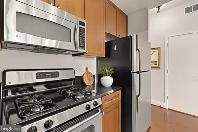 2120 Vermont Avenue NW #411, Washington, DC 20001 - Photo 5