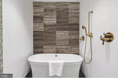 3528 Whitehaven Parkway NW, Washington, DC 20007 - Photo 15