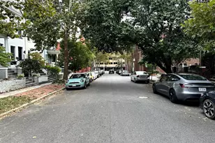 3520 W Pl NW NW, Washington, DC 20007 - Photo 9