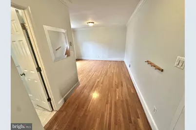 3520 W Pl NW NW #202, Washington, DC 20007 - Photo 3
