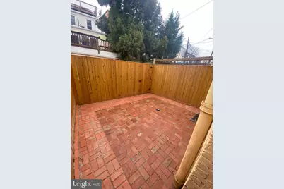 627 Acker NE, Washington, DC 20002 - Photo 17