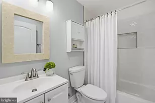 22 Rhode Island Ave NW, Washington, DC 20001 - Photo 19