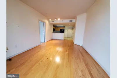 777 NW 7th Street NW #906, Washington, DC 20001 - Photo 27