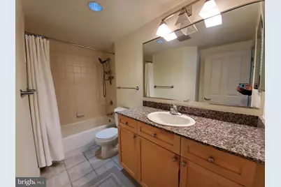 777 NW 7th Street NW #906, Washington, DC 20001 - Photo 23