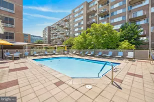 355 I Street SW, Washington, DC 20024 - Photo 25