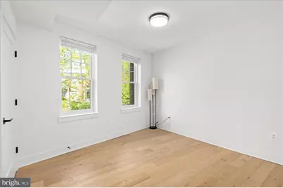 2869 28th Street NW #001, Washington, DC 20008 - Photo 5