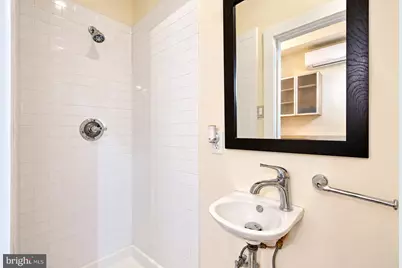 635 K Street NE, Washington, DC 20002 - Photo 13