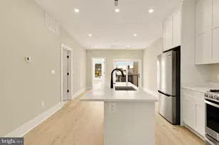 1319 11th St NW, Washington, DC 20001 - Photo 3
