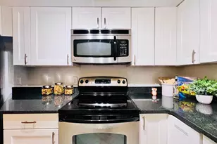 2111 Wisconsin Ave NW, Washington, DC 20007 - Photo 7