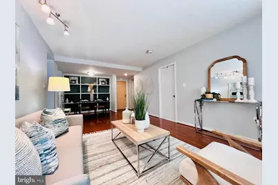 2111 Wisconsin Avenue NW #110, Washington, DC 20007 - Photo 3