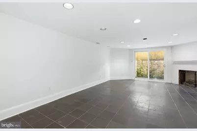308 East Capitol Street NE #11, Washington, DC 20003 - Photo 9