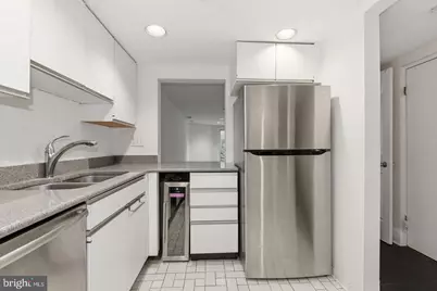 308 East Capitol Street NE #11, Washington, DC 20003 - Photo 7