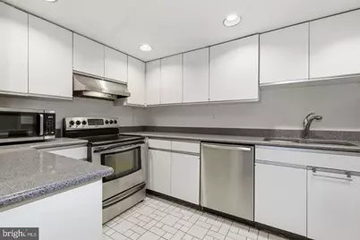 308 East Capitol Street NE #11, Washington, DC 20003 - Photo 3