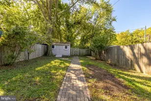 120 Van Buren St NW, Washington, DC 20012 - Photo 25