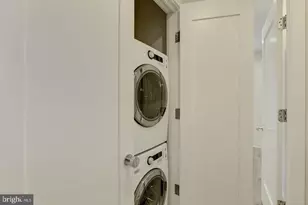 4008 Edmunds NW, Washington, DC 20007 - Photo 27