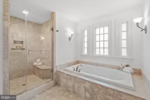 2995 38th St NW, Washington, DC 20016 - Photo 27
