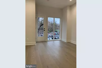 4008 Edmunds Street NW #7, Washington, DC 20007 - Photo 5