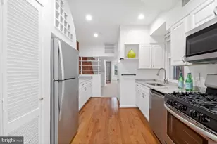 1428 Independence Ave SE, Washington, DC 20003 - Photo 11