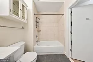 1000 New Jersey Ave SE, Washington, DC 20003 - Photo 11
