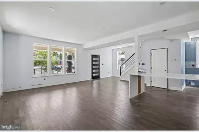 2804 Rhode Island Avenue NE, Washington, DC 20018 - Photo 3