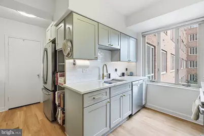 4301 Massachusetts Avenue NW #4005, Washington, DC 20016 - Photo 7