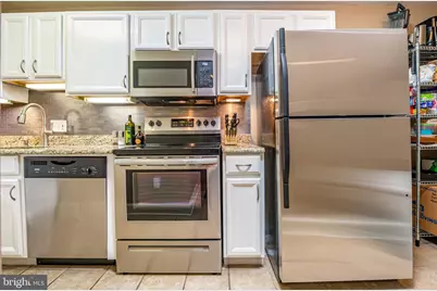 1815 E East Capitol Street SE #2, Washington, DC 20003 - Photo 5