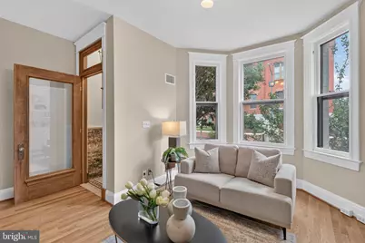 315 E Street SE, Washington, DC 20003 - Photo 3