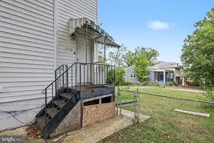 4898 Sheriff Rd NE, Washington, DC 20019 - Photo 15