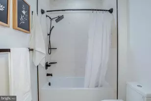 901 3rd St NE, Washington, DC 20002 - Photo 9
