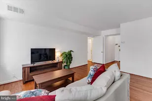 3711 39th St NW, Washington, DC 20016 - Photo 7