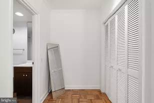 2130 N St NW, Washington, DC 20037 - Photo 21