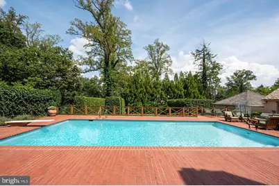 2927 44th Street NW, Washington, DC 20016 - Photo 3