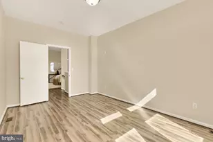 62 S St NW, Washington, DC 20001 - Photo 31