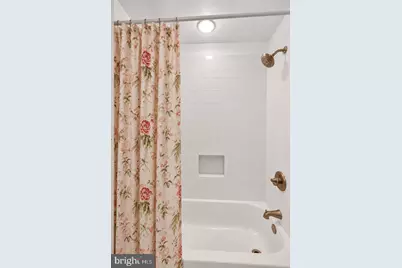251 8th Street NE, Washington, DC 20002 - Photo 47