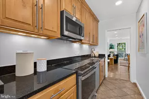 1620 Beekman Pl NW, Washington, DC 20009 - Photo 13