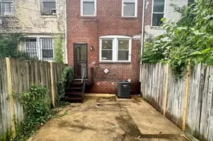 623 18th St NE, Washington, DC 20002 - Photo 21